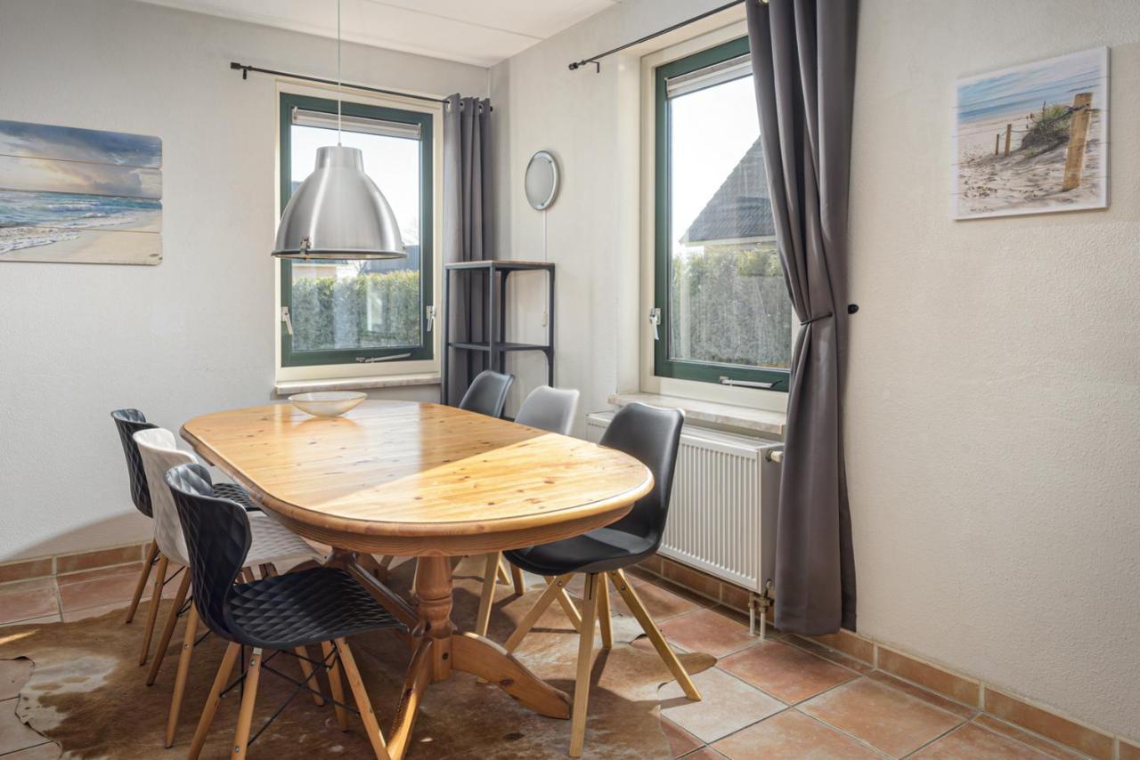 The Frisian Beach House Met Scandinavische Barrel Sauna Tzummarum Exterior foto